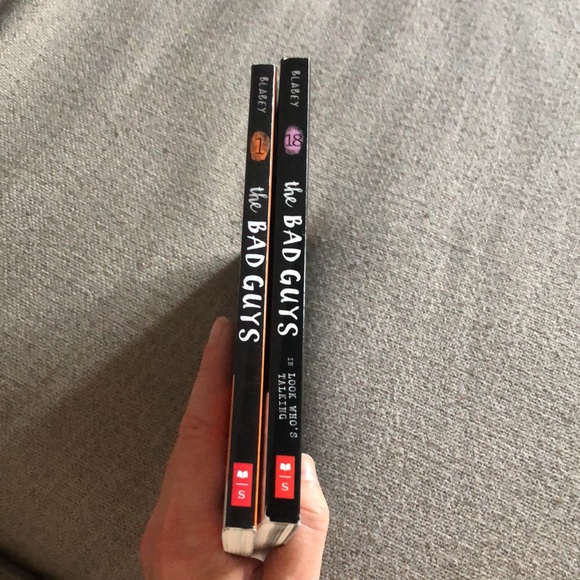 The Bad Guys novels/books 1 and 18 - Picture 4 of 4